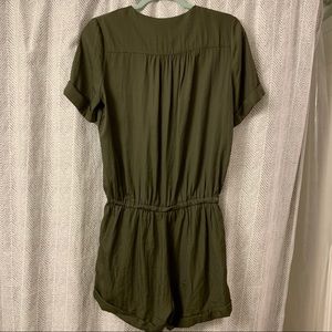 Anthropologie Pants - Limiere Army Green Romper ✨Anthropologie✨ Anthropologie Pants - Limiere Army Green Romper ✨Anthropologie✨